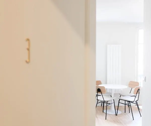 Adele, Sauna Et Balcon Vue - Appt 03 公寓