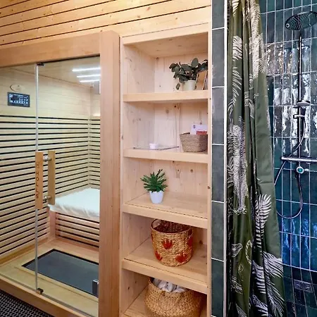 公寓 Adele, Sauna Et Balcon Vue - Appt 03 梅尔·莱斯·拜恩斯